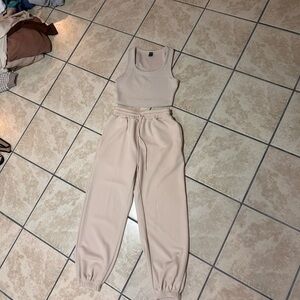 Women's Tan Pants & Tank Set Petite
